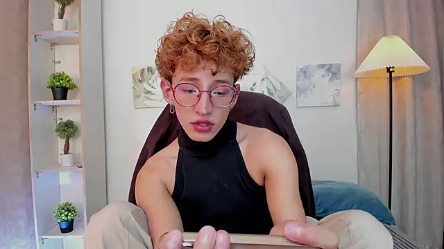 iiangel  online show from 02.06.26