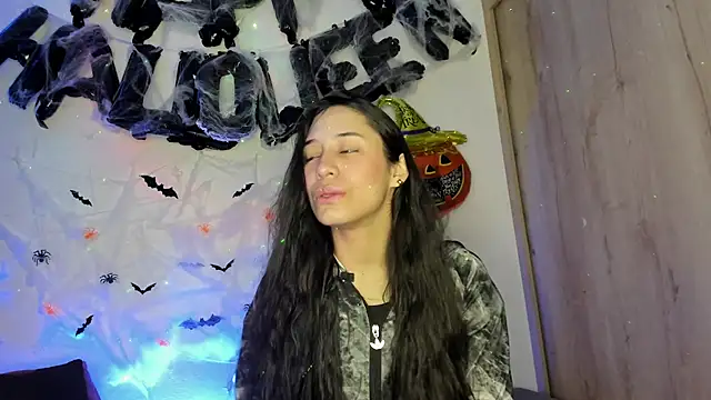 TANIA 06 online show from 11.01.25