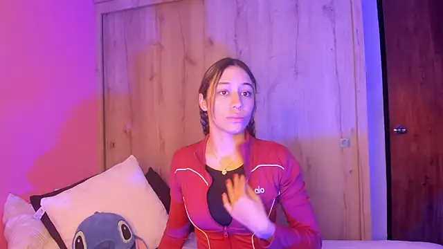 TANIA 06 online show from 04.18.26