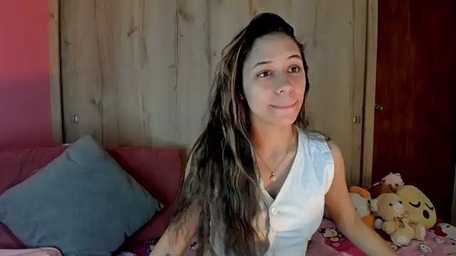 TANIA 06 online show from 06.19.26