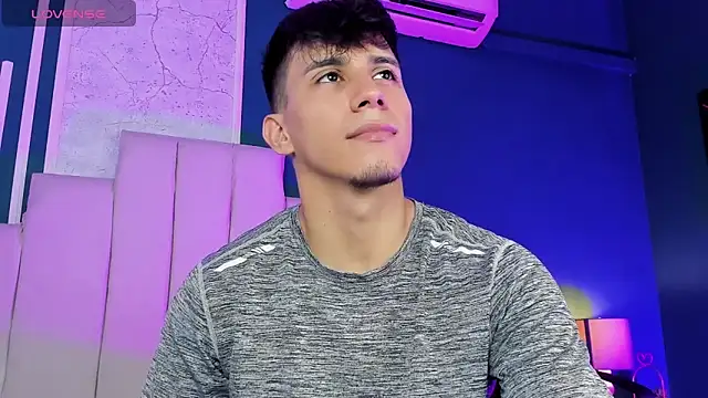 Allex Cano online show from 11.27.25