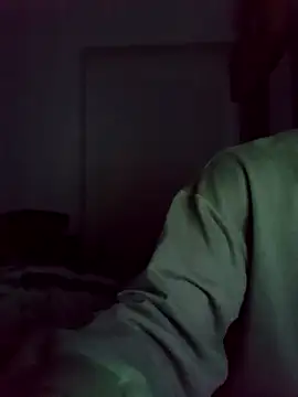 Snapshot of raskolnikovw chatting on 03.17.26 raskolnikovw online show from 03.17.26