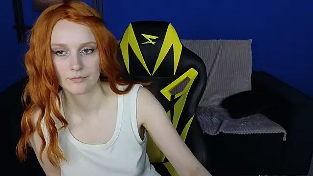 KristinMoore online show from 03.02.25