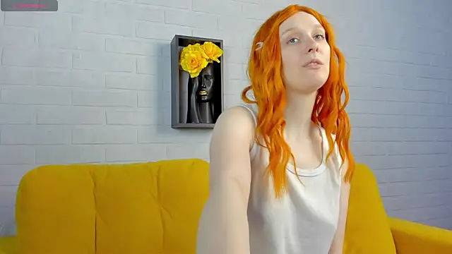 KristinMoore online show from 03.08.25