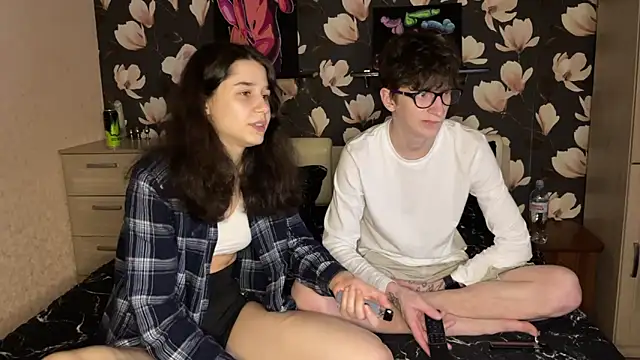 baby lesi online show from 04.18.26