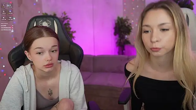 Snapshot of Elza_Dream chatting on 03.13.25 Elza Dream online show from 03.13.25