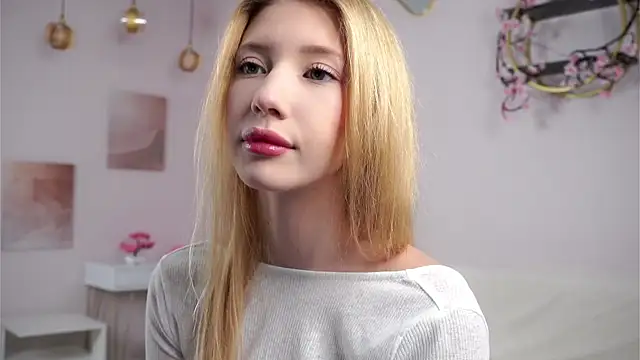 SunnivaCovil online show from 03.25.26