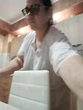 Dolcecurvy online show from 11.07.25