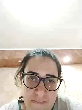 Dolcecurvy online show from 11.13.25