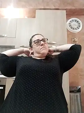 Dolcecurvy online show from 05.16.26