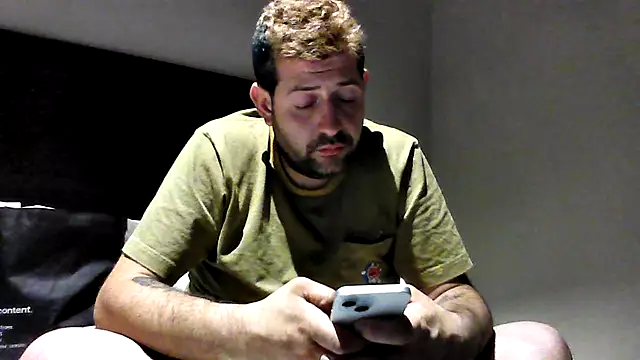 Snapshot of kinkyfag94 chatting on 01.08.26 kinkyfag94 online show from 01.08.26