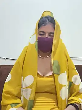Snapshot of Dishasarmaa05 chatting on 02.22.25 Dishasarmaa05 online show from 02.22.25