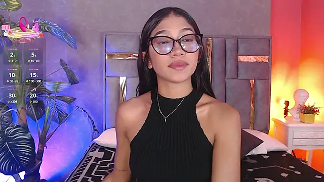 Snapshot of Tyla_Ks chatting on 02.27.26 Tyla Ks online show from 02.27.26