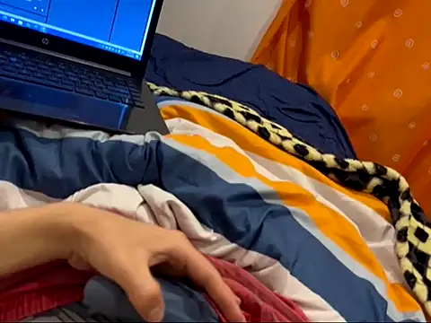 Snapshot of Fperezv207 chatting on 09.12.25 Fperezv207 online show from 09.12.25