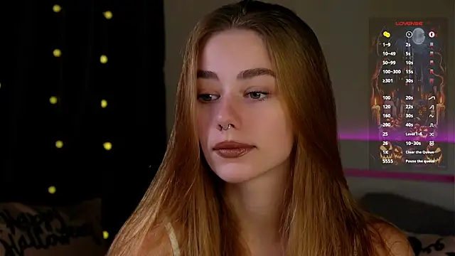 EmilaMills online show from 10.28.25