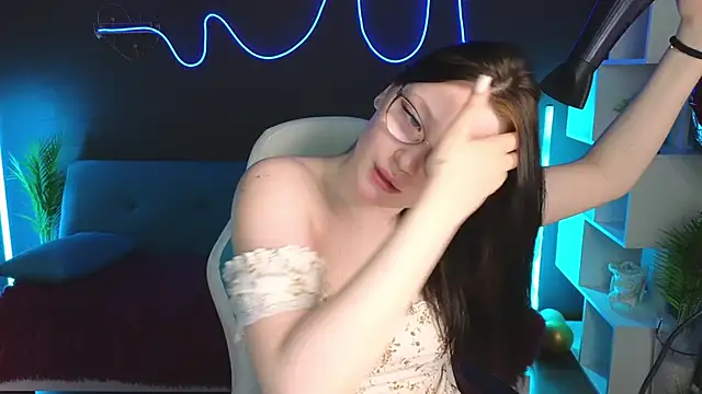 milliedoll online show from 03.19.25