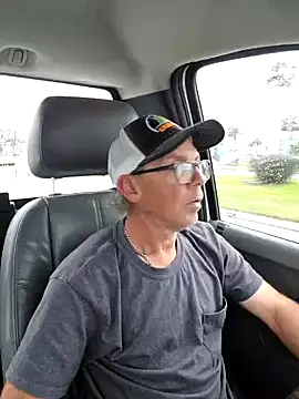 chris8827 online show from 12.28.24