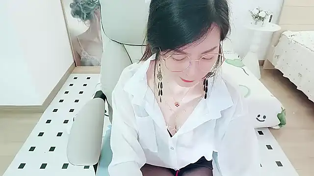 Dazzlebean online show from 03.23.26