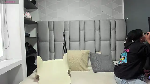 Natasha rose   online show from 09.17.25