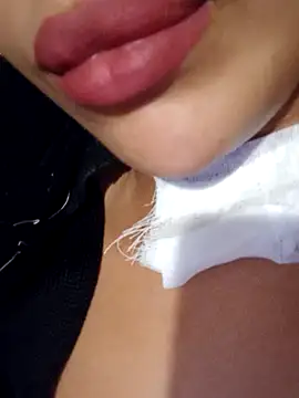 Snapshot of Sexlove1xo chatting on 11.02.25 Sexlove1xo online show from 11.02.25