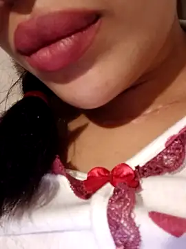 Snapshot of Sexlove1xo chatting on 11.10.25 Sexlove1xo online show from 11.10.25