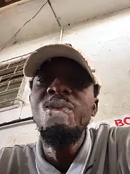 Snapshot of justyou2025 chatting on 02.25.25 justyou2025 online show from 02.25.25