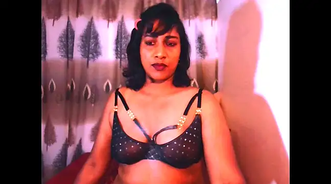 Snapshot of Indian_Erotic69 chatting on 02.21.25 Indian Erotic69 online show from 02.21.25