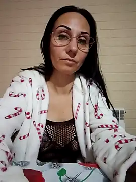 Ramona870 online show from 02.26.25