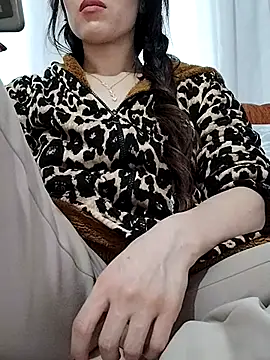 BUSE8821 online show from 11.29.25