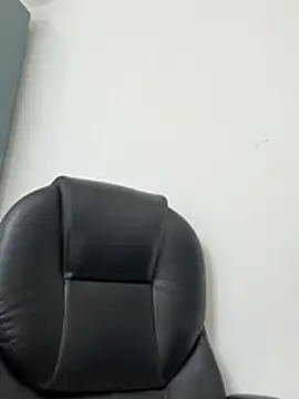 Megan-01- online show from 04.07.26