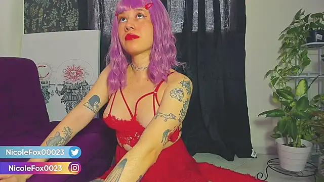 NicoleFox23  online show from 03.11.25