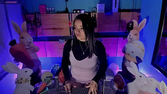 ChloeAllennn online show from 04.02.26