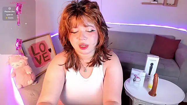 mari caroley6 online show from 10.22.25