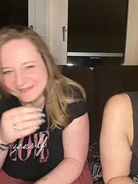 Snapshot of curvy_eina chatting on 03.14.25 curvy eina online show from 03.14.25