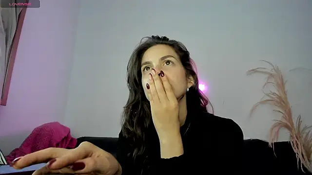 jessyegoldenn online show from 05.24.26