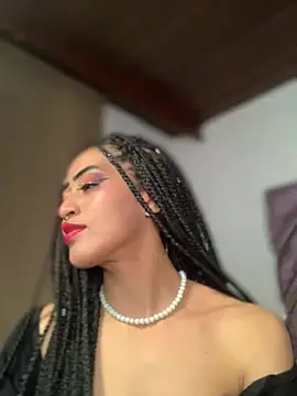 MichelleDiaz Pink online show from 03.12.25