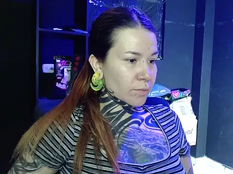 Pandora 9666 online show from 11.24.25