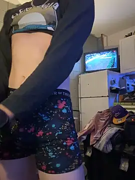 Polaroid White online show from 11.29.25