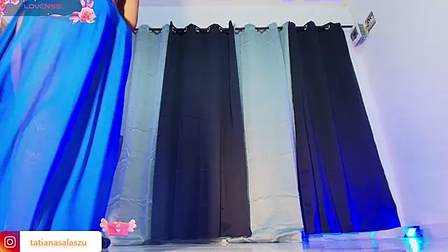 Snapshot of tatiana_10 chatting on 02.22.25 tatiana 10 online show from 02.22.25