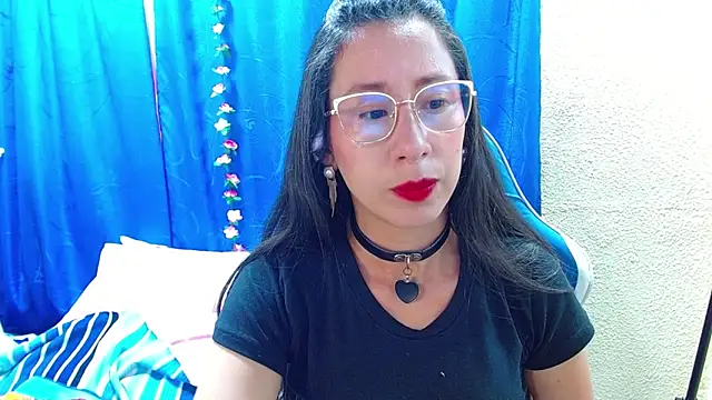 Snapshot of Gia_leinn chatting on 04.26.26 Gia leinn online show from 04.26.26
