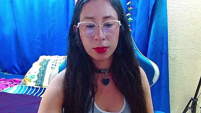 Snapshot of Gia_leinn chatting on 05.16.26 Gia leinn online show from 05.16.26