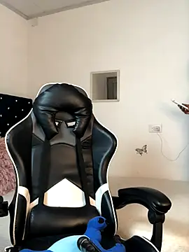 ValerieBlakee online show from 11.17.25