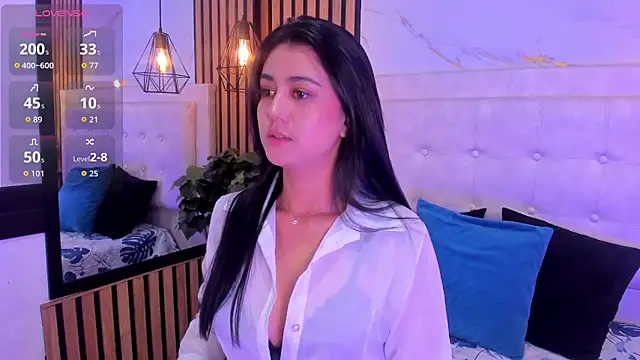 Madyson18 online show from 04.18.26