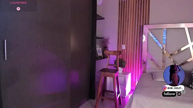 Snapshot of sweetviolet__ chatting on 02.11.26 sweetviolet online show from 02.11.26