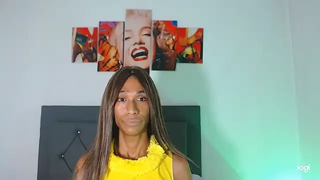 Snapshot of red_veltet chatting on 04.07.26 red veltet online show from 04.07.26