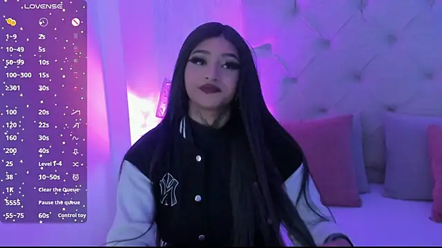 Snapshot of goth_tasha chatting on 05.21.26 goth tasha online show from 05.21.26