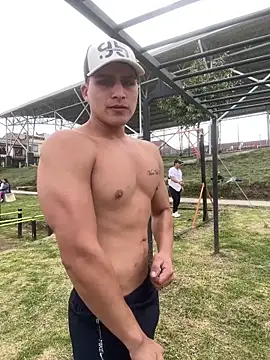 MaxxxSteil online show from 02.05.26