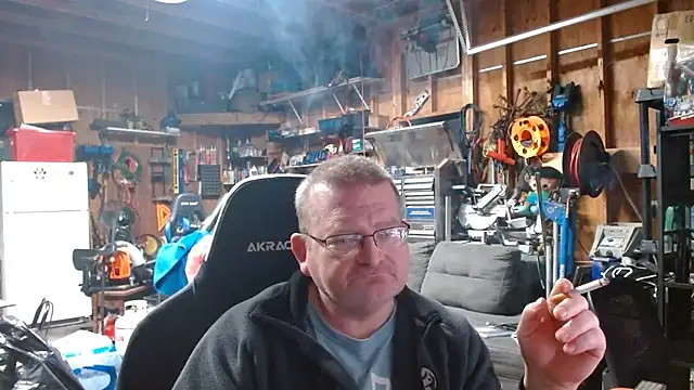 Randomoldguy615 online show from 02.22.26