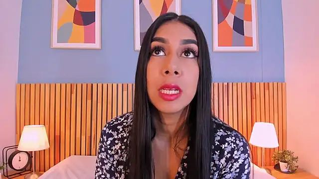 AnnieGibbyns online show from 09.28.25