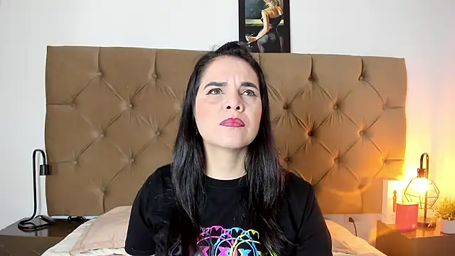 laura hotties online show from 03.28.26